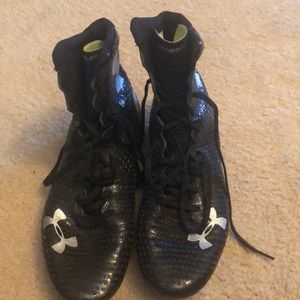 Under armour highlight football cleats